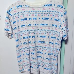 Kr3w skate or die T-shirt. allover print, size M.